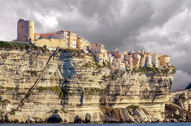 Tour Corsica